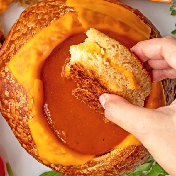 GrilledCheeseBreadBowl_Site3