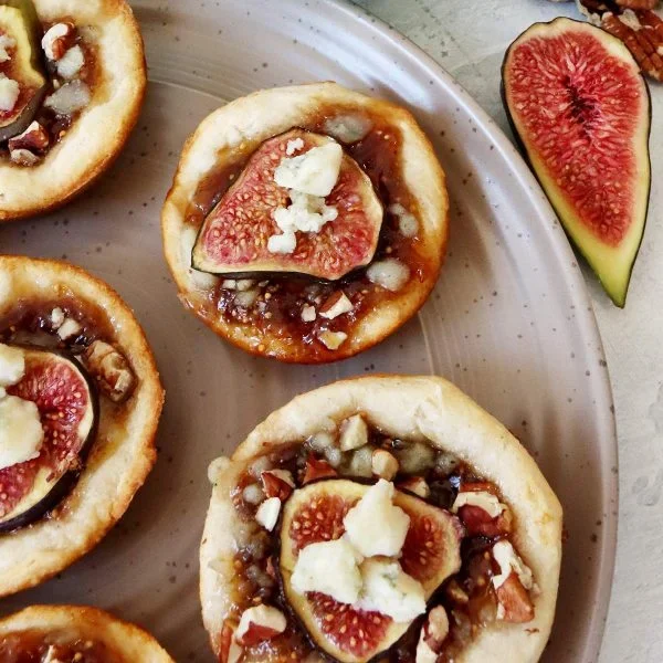 Bleu Cheese & Fig Tartlets Vegan Recipe